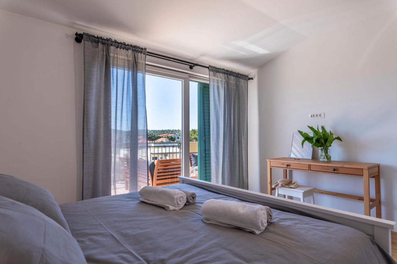 Charming Tale Apartments Modun19 Pirovac Exterior foto